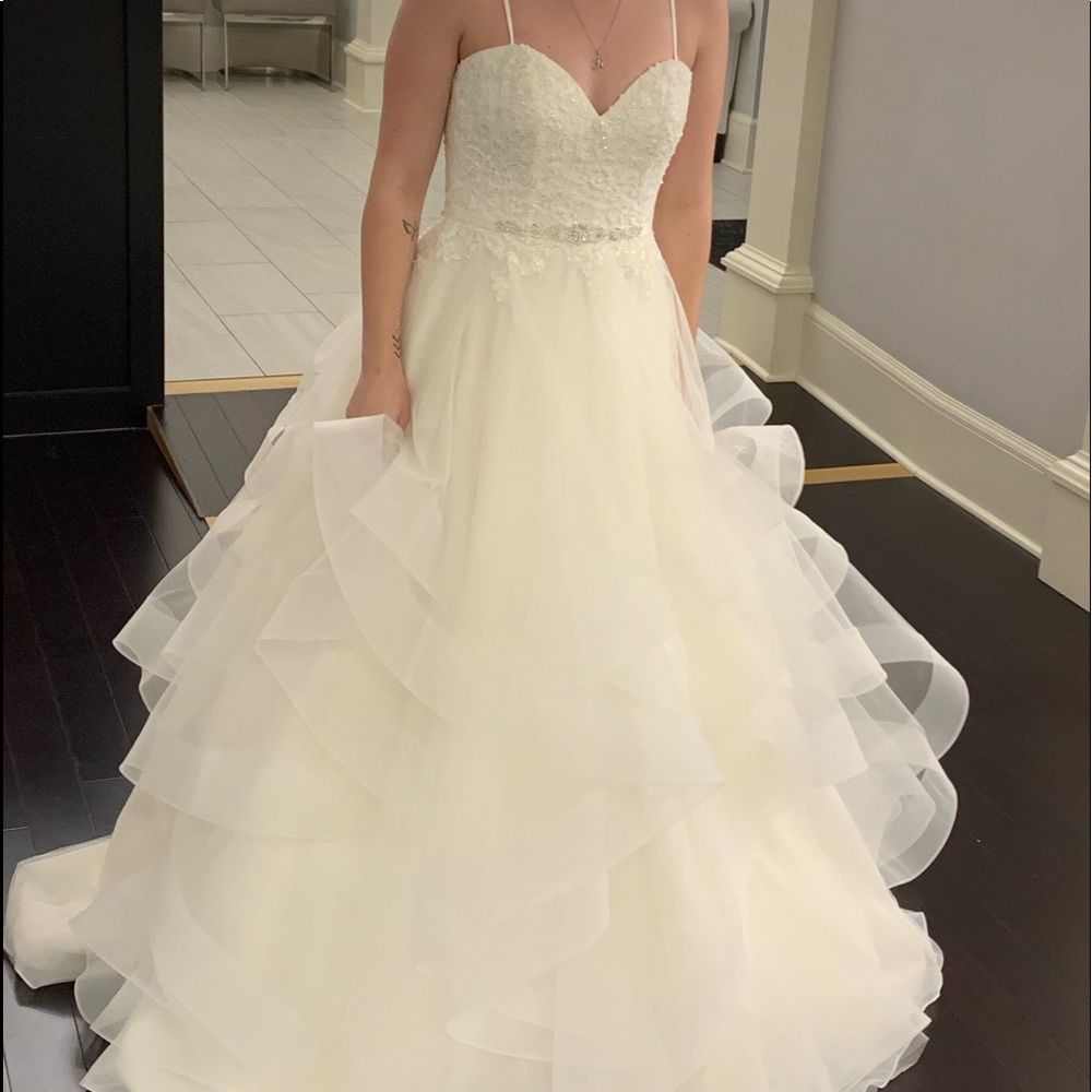 Stella York Wedding Gown BRAND NEW WITH TAGS SZ10